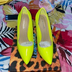 Akira Lime Stiletto. Brand new! Size 7